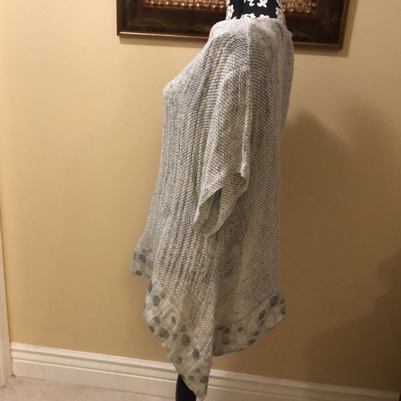 Mastro Moda made in Italy linen trim, open weave natural look tunic top - Picture 2 of 12